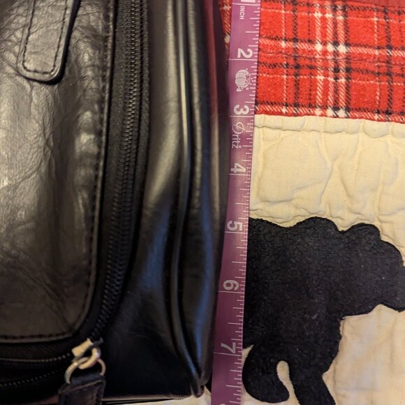 PENGUIN Hanging Toiletry Travel Bag NWOT - Picture 3 of 11